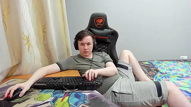 iliaskrislove online show from 07-24-26, 06:39