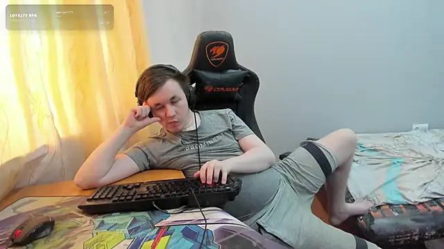 iliaskrislove online show from 07-30-26, 01:43