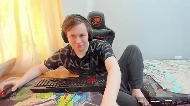iliaskrislove online show from 08-04-26, 11:24
