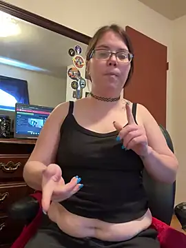 FreakNastyLacie online show from 01-22-25, 06:52