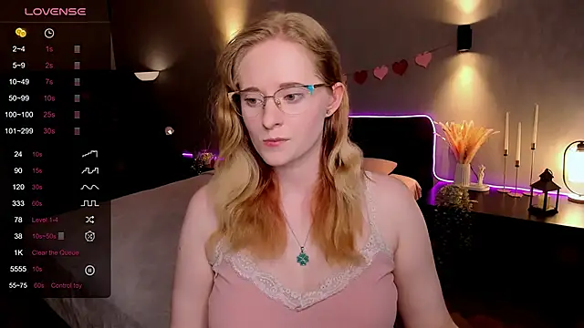 Aemilia  online show from 06-13-26, 08:45