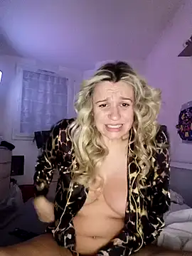 SpicyVicky online show from 01-27-25, 06:52