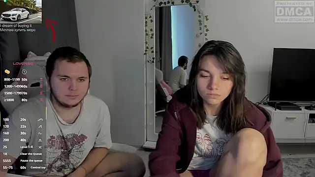 Snapshot of MashkaRay chatting on 10-26-25, 11:05 MashkaRay online show from 10-26-25, 11:05