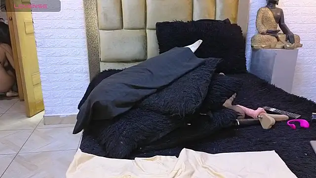 Snapshot of ximenawilliamss chatting on 12-11-24, 10:58 ximenawilliamss online show from 12-11-24, 10:58