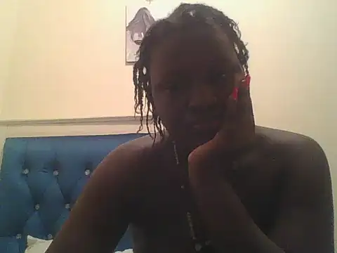 Snapshot of Heavy_ass chatting on 03-09-25, 04:11 Heavy ass online show from 03-09-25, 04:11