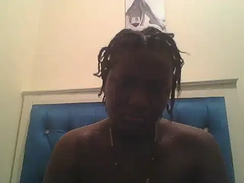 Snapshot of Heavy_ass chatting on 03-12-25, 01:36 Heavy ass online show from 03-12-25, 01:36