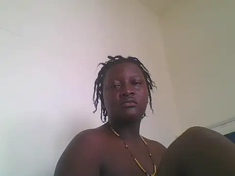 Snapshot of Heavy_ass chatting on 03-15-25, 06:14 Heavy ass online show from 03-15-25, 06:14