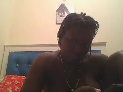 Snapshot of Heavy_ass chatting on 03-15-25, 03:59 Heavy ass online show from 03-15-25, 03:59