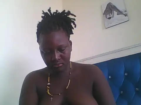 Snapshot of Heavy_ass chatting on 03-21-25, 06:16 Heavy ass online show from 03-21-25, 06:16