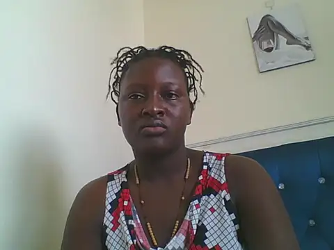 Snapshot of Heavy_ass chatting on 09-15-25, 07:08 Heavy ass online show from 09-15-25, 07:08