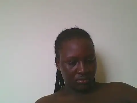 Snapshot of Heavy_ass chatting on 10-27-25, 09:57 Heavy ass online show from 10-27-25, 09:57