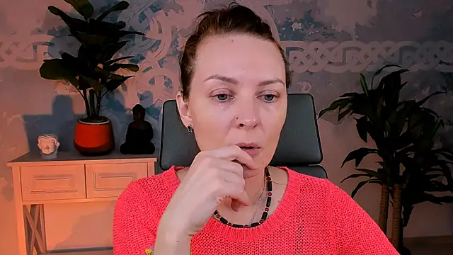 VandaRossi online show from 09-09-25, 05:07