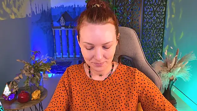 VandaRossi online show from 09-14-25, 05:17