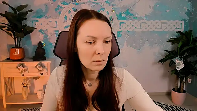 VandaRossi online show from 12-22-25, 08:11