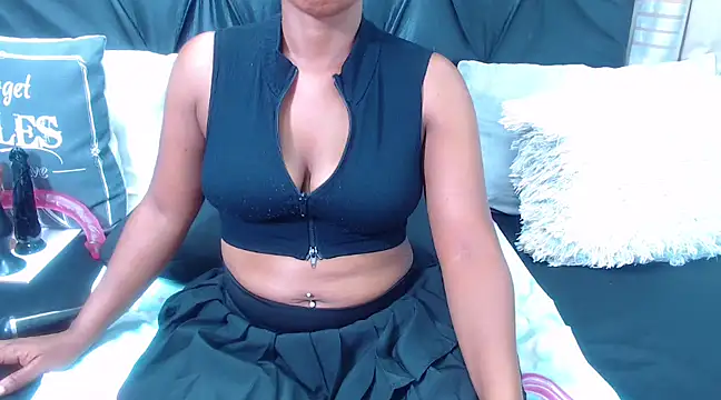 spicydiver38 online show from 02-01-25, 08:37