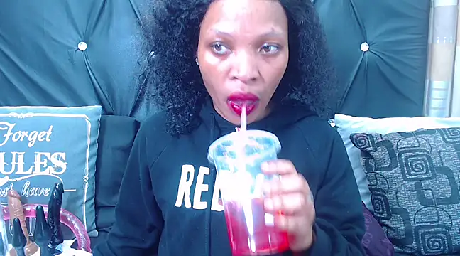 spicydiver38 online show from 03-19-25, 06:01