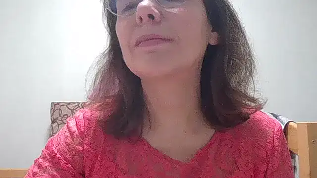 HollyJewel online show from 01-11-26, 05:40