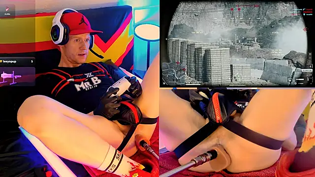 Snapshot of Fuc71 chatting on 10-23-25, 07:12 Fuc71 online show from 10-23-25, 07:12