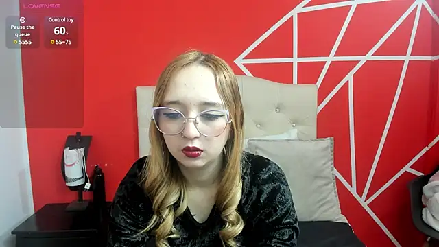 Liaroberts1 online show from 01-10-25, 12:04