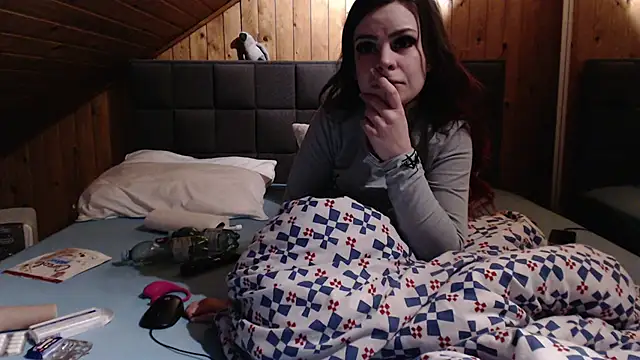 BoeseMoni1998 online show from 01-28-25, 08:15