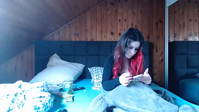 BoeseMoni1998 online show from 03-02-25, 10:03