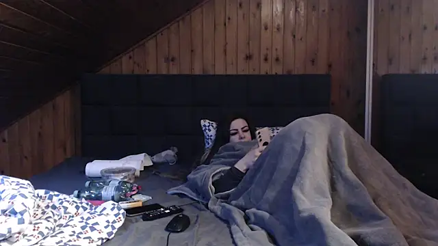 BoeseMoni1998 online show from 03-20-25, 01:48