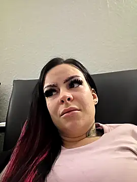 Snapshot of BoeseMoni1998 chatting on 11-20-25, 07:46 BoeseMoni1998 online show from 11-20-25, 07:46