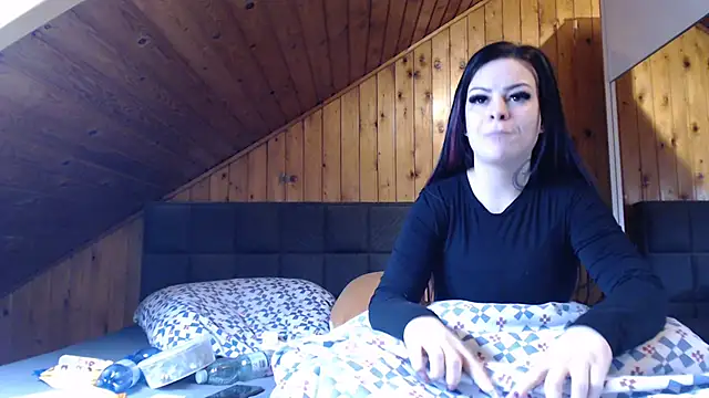 Snapshot of BoeseMoni1998 chatting on 11-28-25, 11:02 BoeseMoni1998 online show from 11-28-25, 11:02