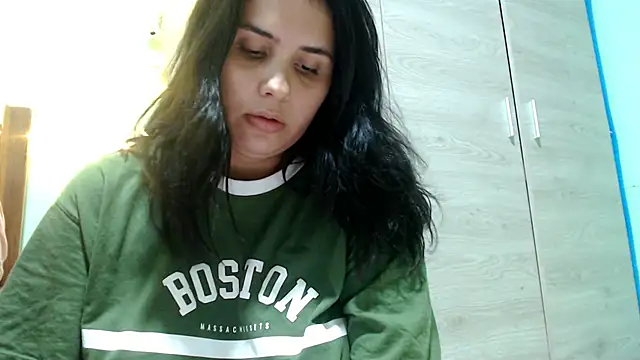 zaritagape21 online show from 12-27-24, 11:21