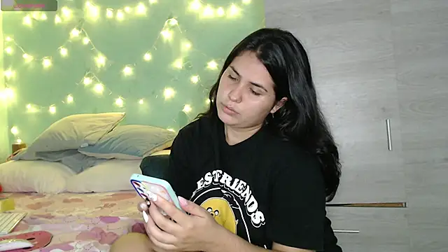 zaritagape21 online show from 01-10-25, 02:04