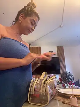 JoannaStanford online show from 10-24-25, 10:06