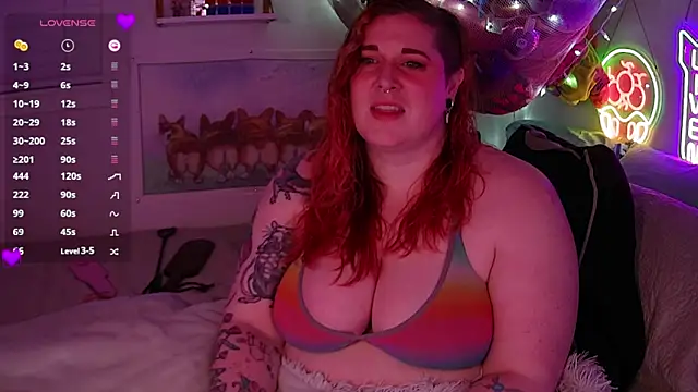 Snapshot of opalreigning chatting on 03-08-26, 10:08 opalreigning online show from 03-08-26, 10:08