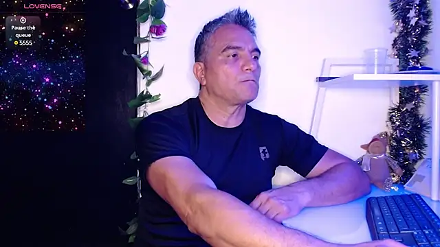 golden punisher online show from 12-04-24, 04:54