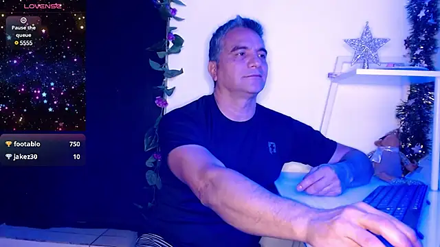 golden punisher online show from 12-20-24, 09:21