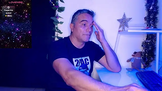 golden punisher online show from 12-22-24, 05:23