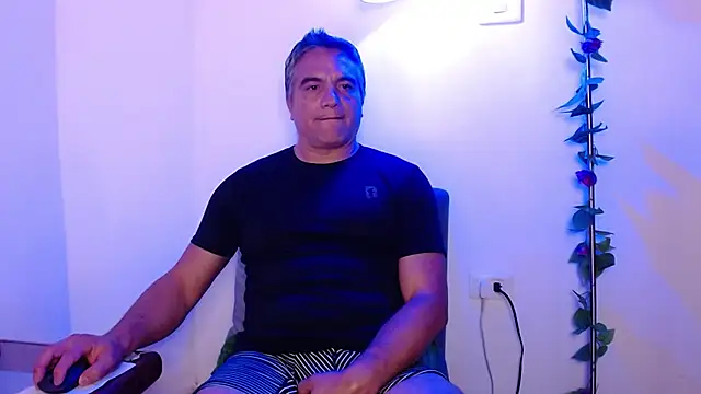 golden punisher online show from 02-24-25, 07:33