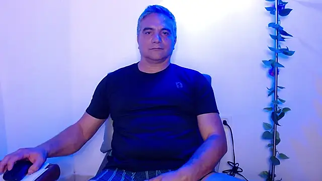 golden punisher online show from 03-17-25, 09:55