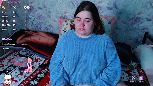 Snapshot of Estelle_Hicks chatting on 01-04-25, 09:09 Estelle Hicks online show from 01-04-25, 09:09