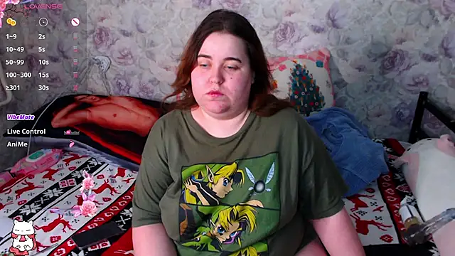 Snapshot of Estelle_Hicks chatting on 01-13-25, 07:21 Estelle Hicks online show from 01-13-25, 07:21