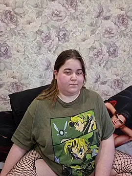 Snapshot of Estelle_Hicks chatting on 02-23-25, 04:07 Estelle Hicks online show from 02-23-25, 04:07