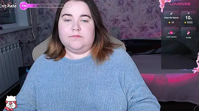 Snapshot of Estelle_Hicks chatting on 10-05-25, 06:17 Estelle Hicks online show from 10-05-25, 06:17