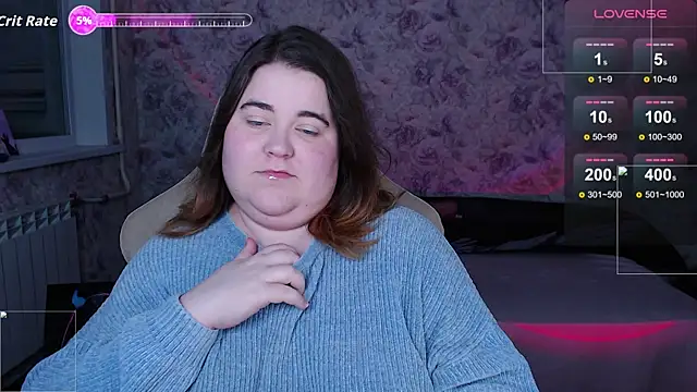 Snapshot of Estelle_Hicks chatting on 10-21-25, 06:19 Estelle Hicks online show from 10-21-25, 06:19