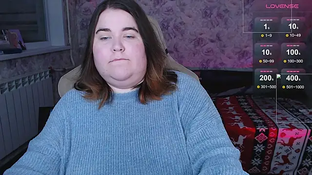 Snapshot of Estelle_Hicks chatting on 11-03-25, 06:20 Estelle Hicks online show from 11-03-25, 06:20