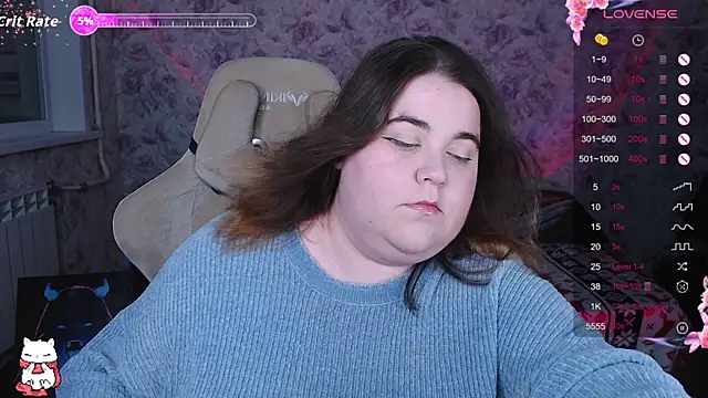 Estelle Hicks online show from 11-14-25, 06:17