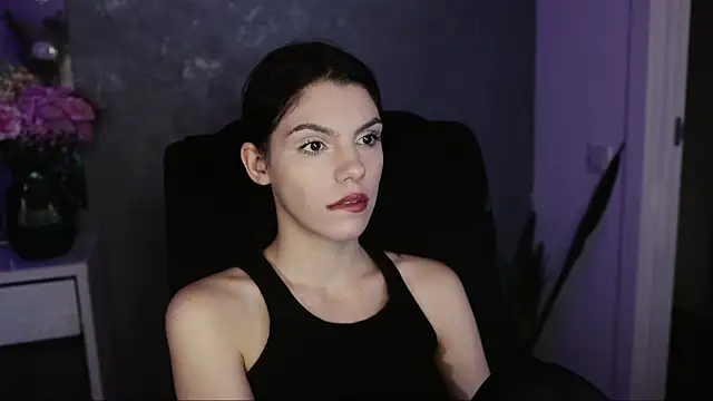 Snapshot of mistress__rochelle chatting on 12-11-24, 01:26 mistress rochelle online show from 12-11-24, 01:26
