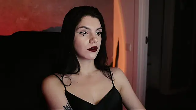 Snapshot of mistress__rochelle chatting on 03-03-25, 11:56 mistress rochelle online show from 03-03-25, 11:56
