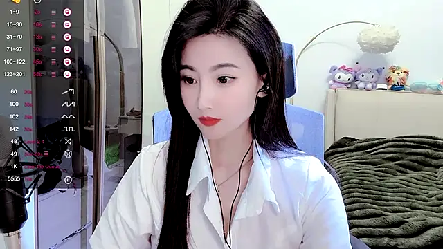 FeiFei-babe online show from 02-13-25, 05:54