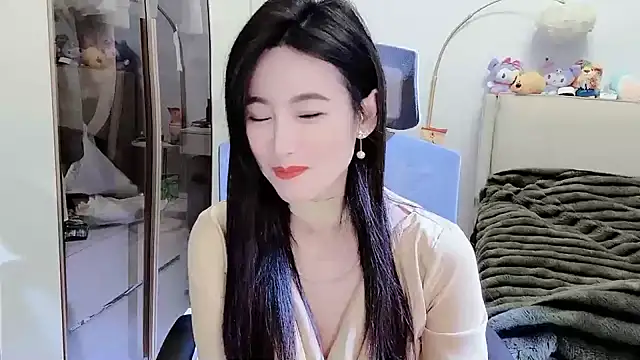 FeiFei-babe online show from 02-23-25, 01:42