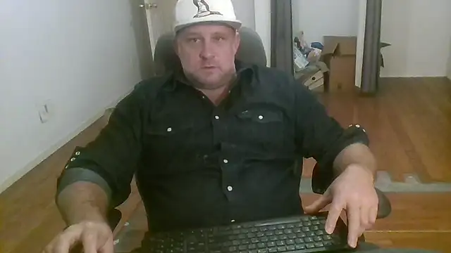 poundyouout69 online show from 11-26-25, 10:11