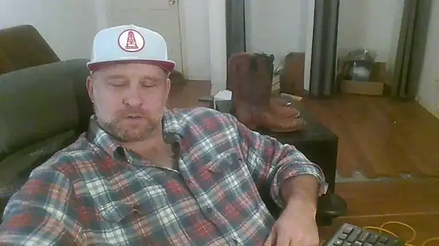 poundyouout69 online show from 02-06-26, 08:01